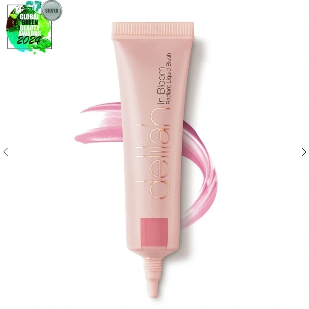 NWT Delilah In Bloom Radiant Liquid Blush - Sweet Pea